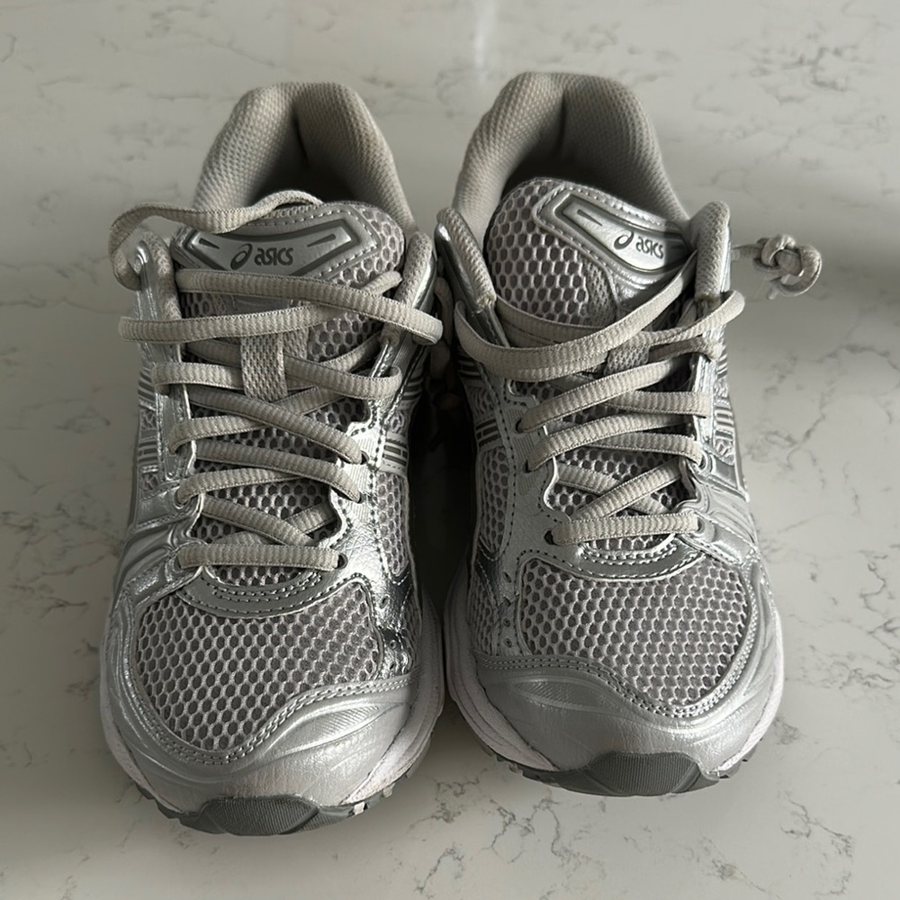 ASICS Women's GEL-1130 Sneaker